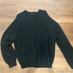 Brandy Melville Men's Dark Green Crewneck Sweater